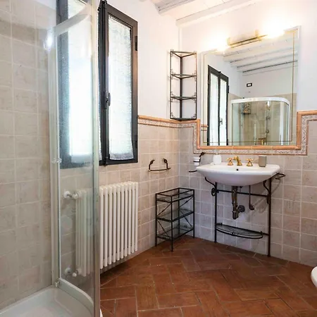 Villa Al Vento Levane