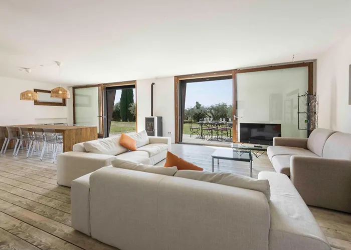 Al Vento By Mmega * Levane